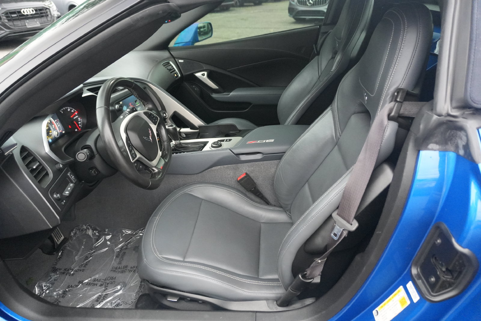 Used 2016 Chevrolet Corvette Z06 w/ 2LZ Preferred Equipment Group RWD image 18