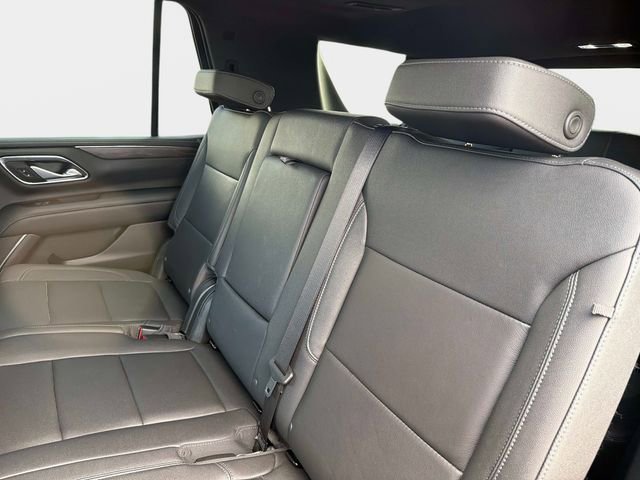 Used 2022 Chevrolet Tahoe Z71 w/ Z71 Off-Road Package AWD/4WD image 12