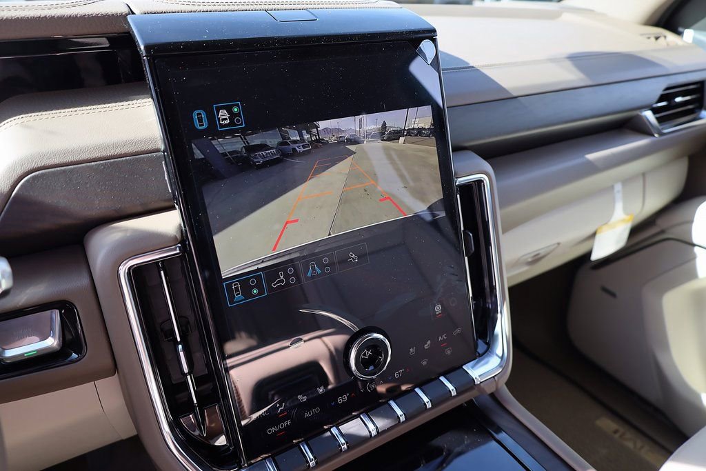 New 2026 GMC Yukon XL Denali w/ Advanced Technology Package image 15