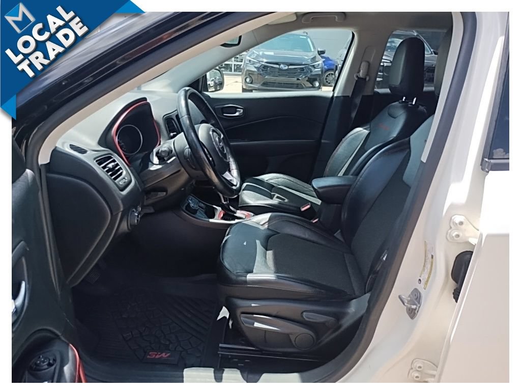 Used 2019 Jeep Compass Trailhawk AWD/4WD image 15