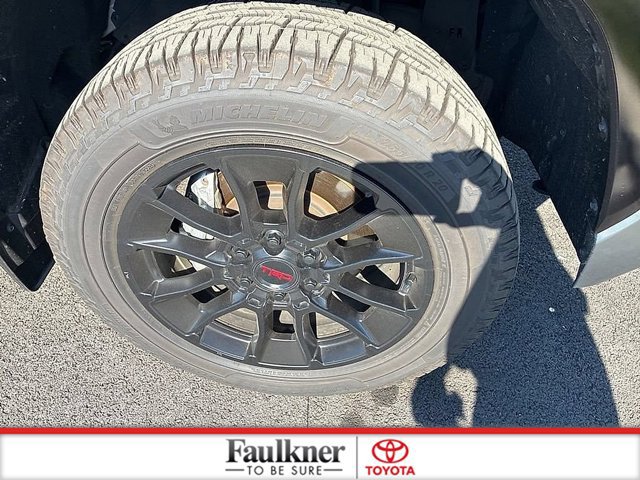 Used 2024 Toyota Tundra Platinum w/ TRD Off-Road Package AWD/4WD image 16