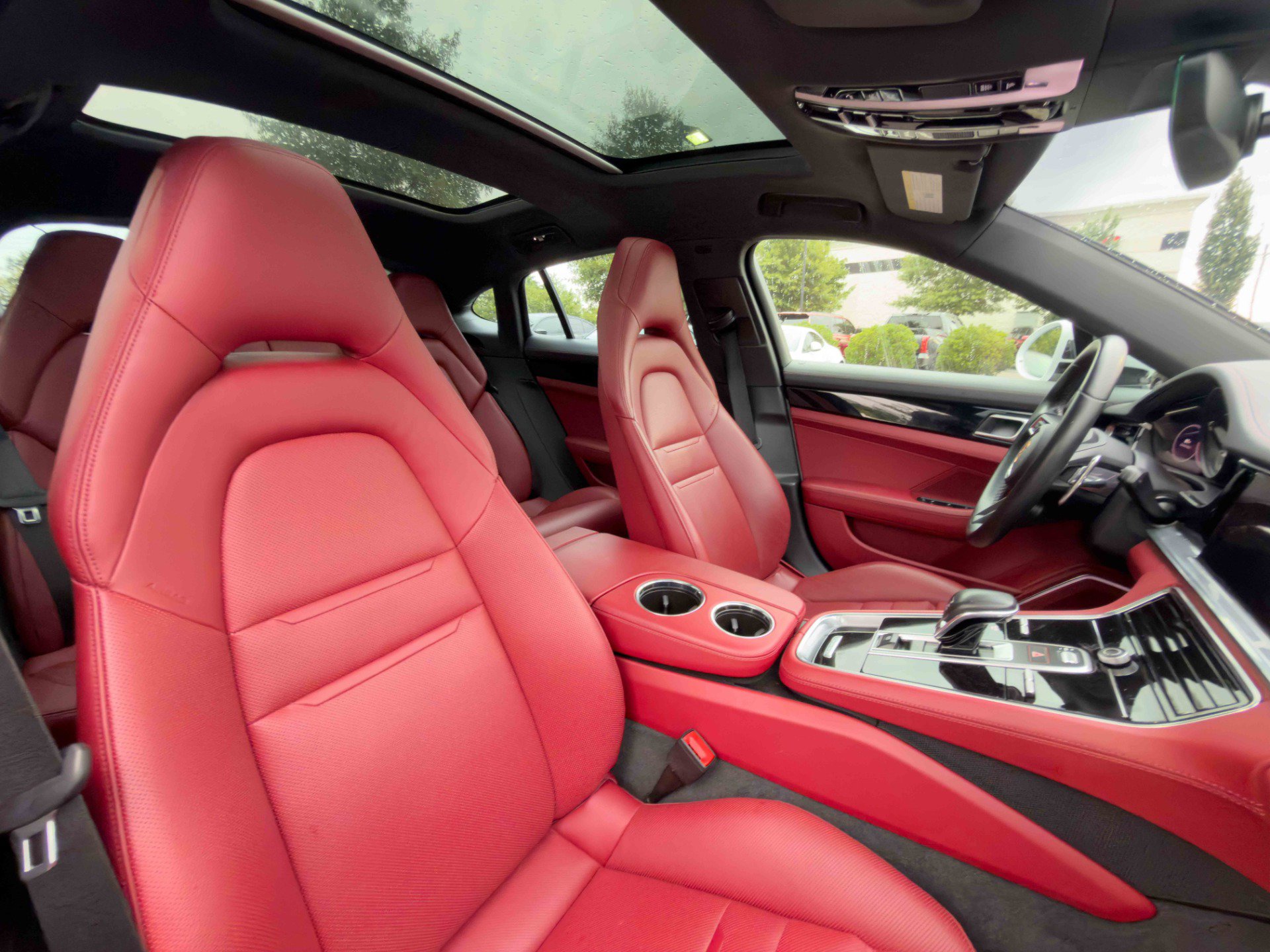 Used 2022 Porsche Panamera 4S AWD/4WD image 29