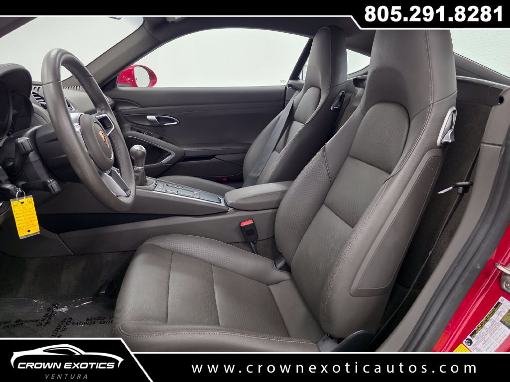 Used 2024 Porsche 718 Cayman RWD image 20