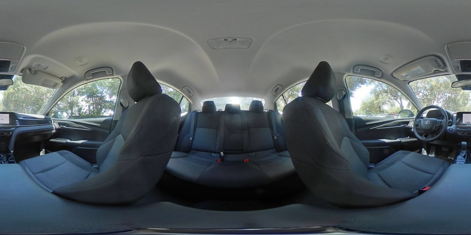 Used 2025 Toyota Camry LE FWD image 50