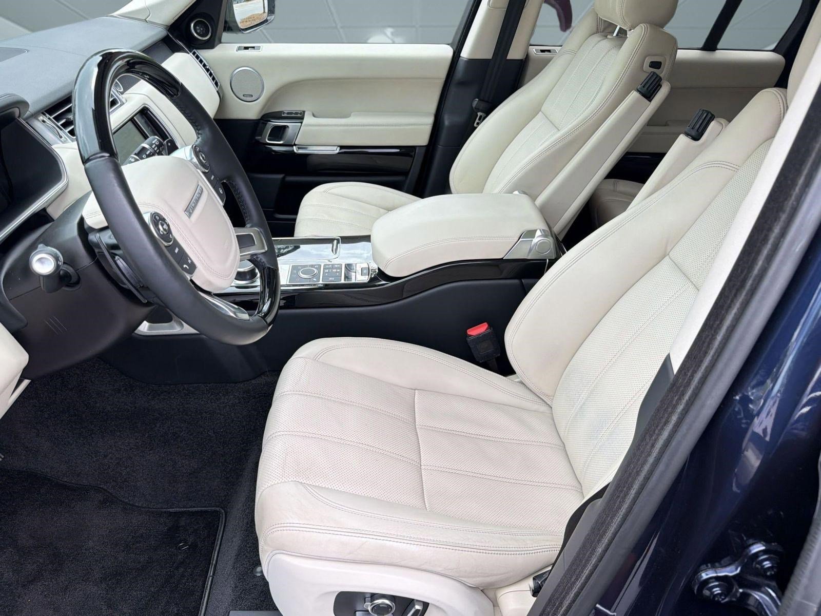 Used 2016 Land Rover Range Rover HSE AWD/4WD image 5