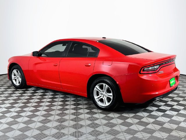 Used 2022 Dodge Charger SXT RWD image 6