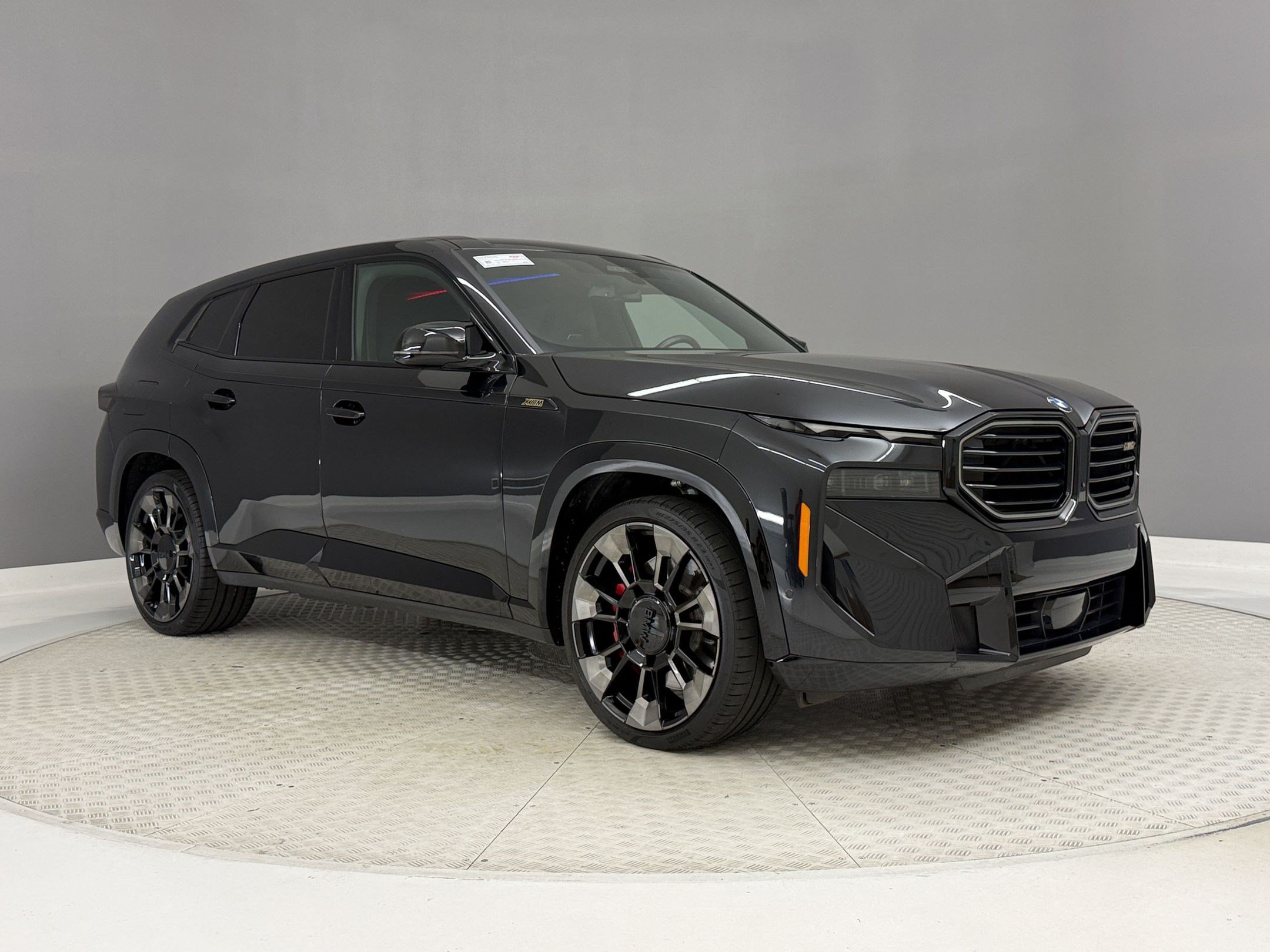 Certified 2023 BMW XM AWD/4WD image 7