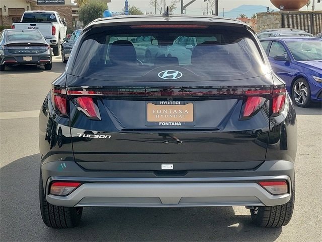 New 2025 Hyundai Tucson SE image 25
