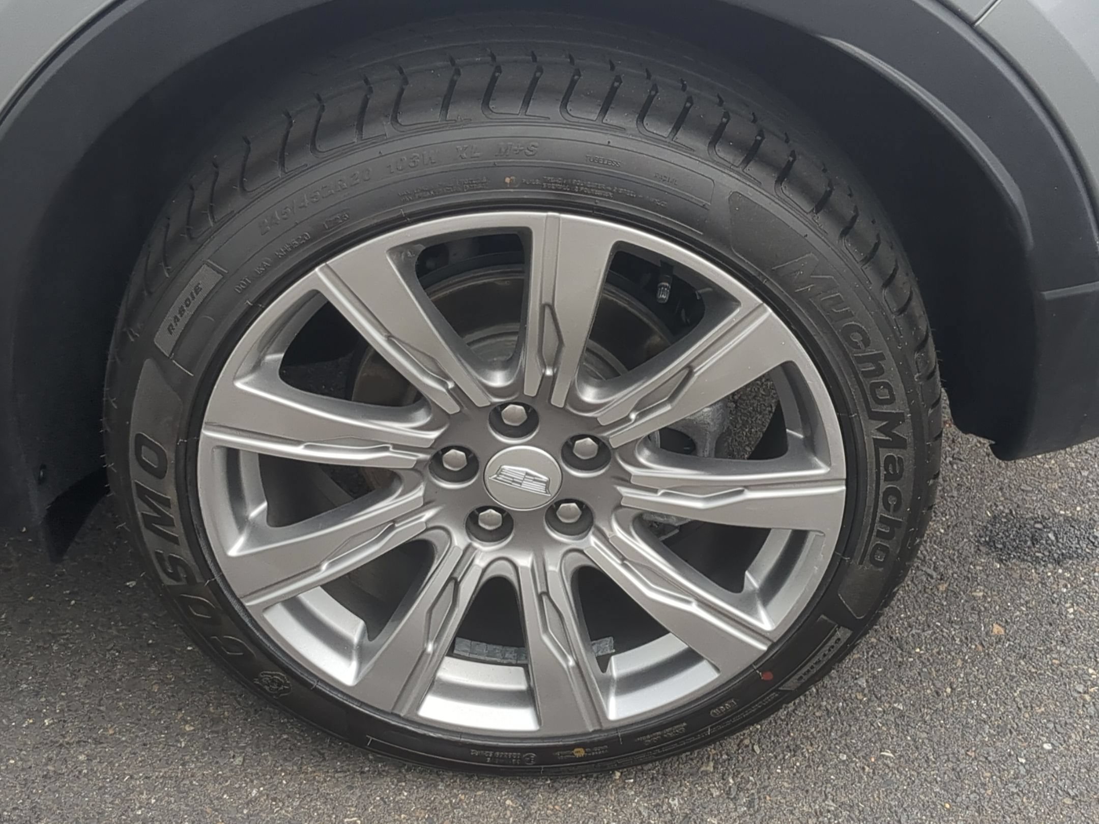 Certified 2023 Cadillac XT4 Premium Luxury w/ Cold Weather Package AWD/4WD image 32