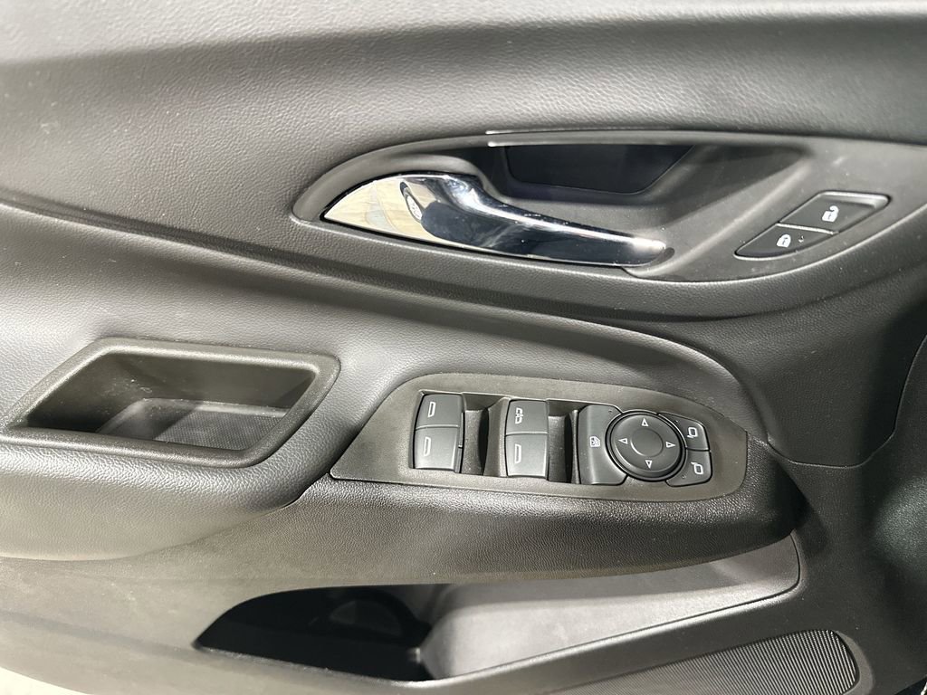 Used 2024 Chevrolet Equinox LT image 15
