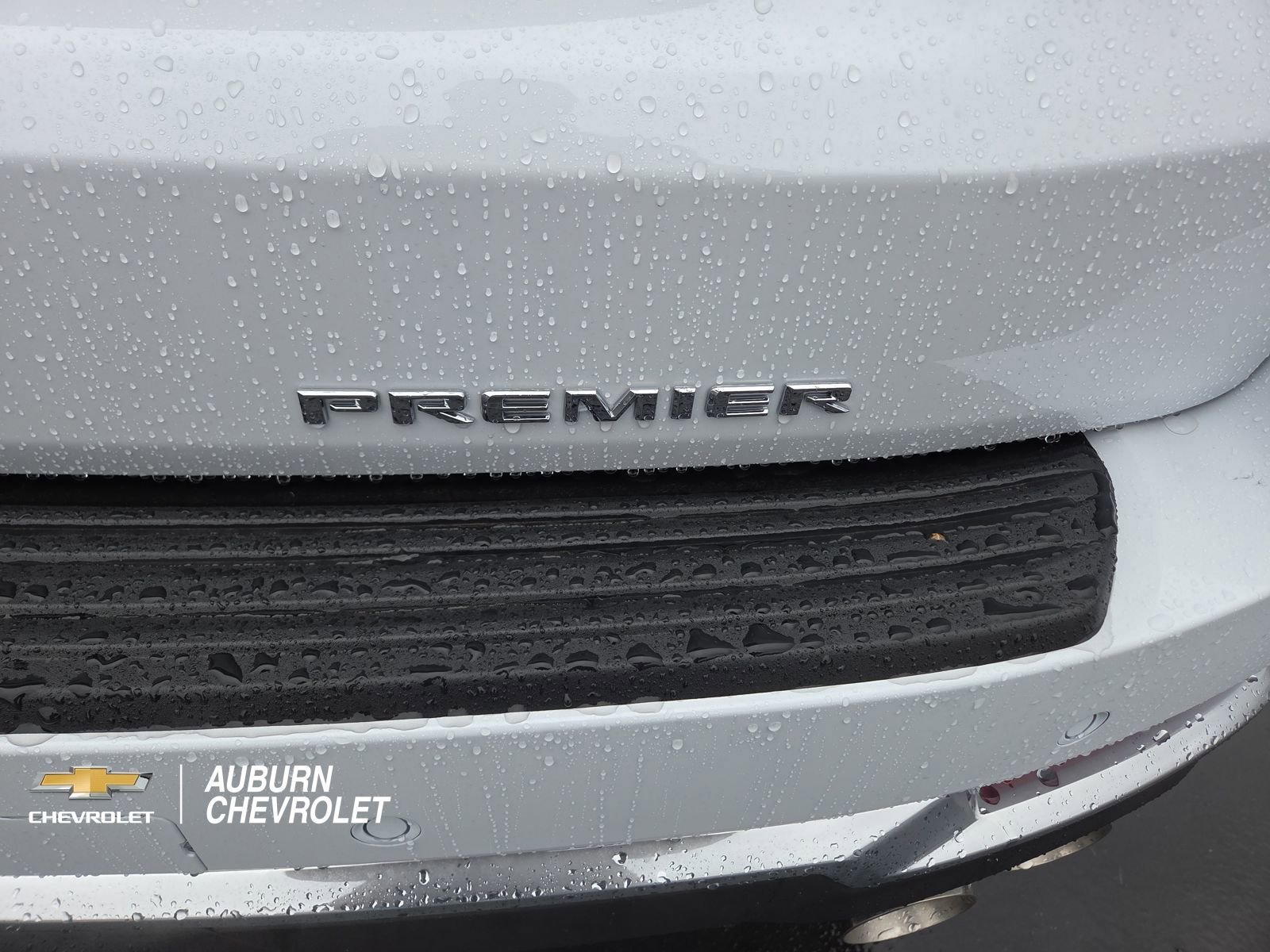 New 2026 Chevrolet Suburban Premier AWD/4WD image 12