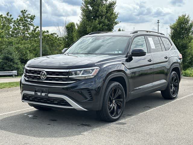 Used 2023 Volkswagen Atlas SE w/ Black Wheel Package AWD/4WD image 1