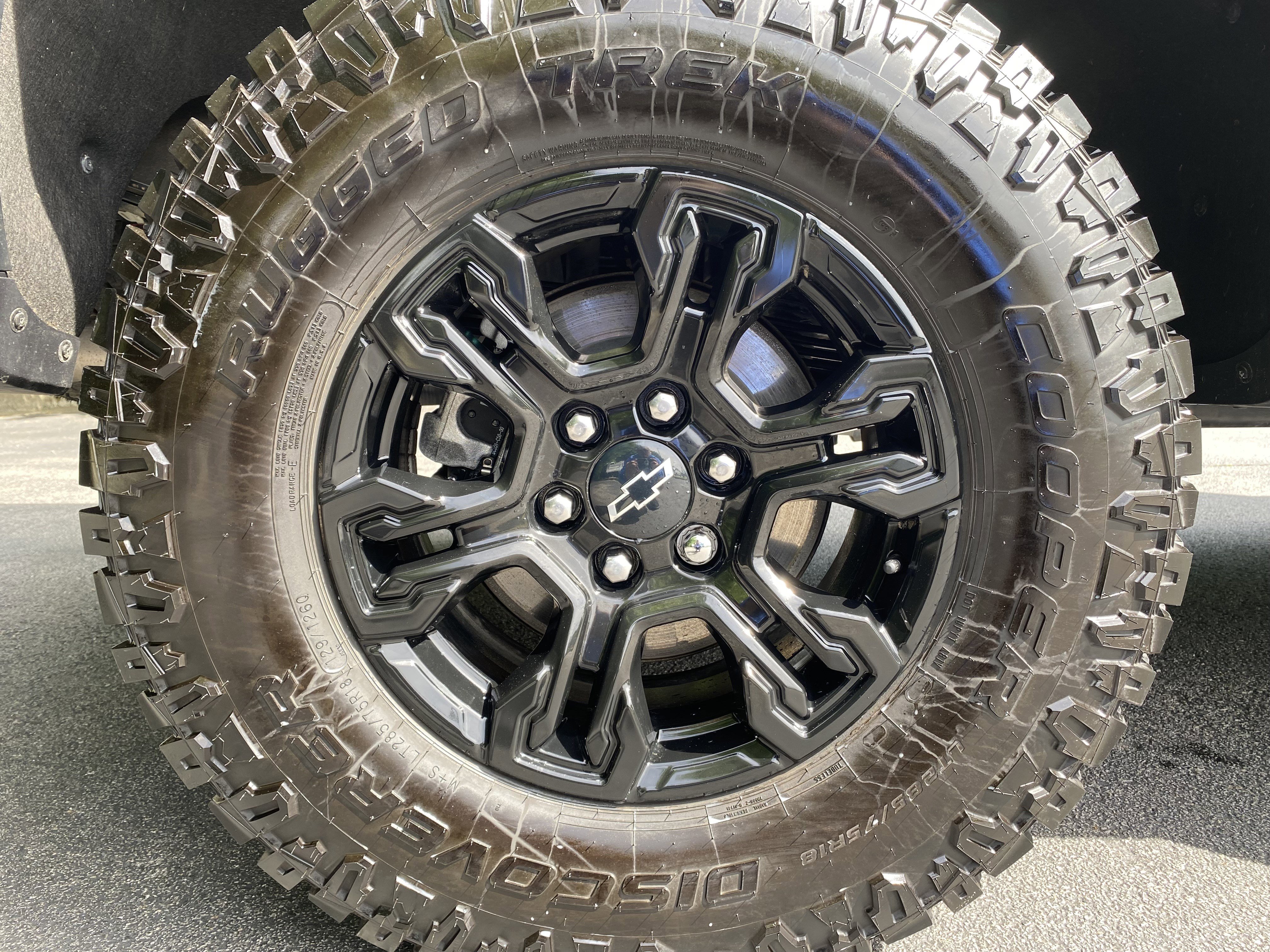 Used 2024 Chevrolet Silverado 1500 ZR2 w/ Technology Package AWD/4WD image 51
