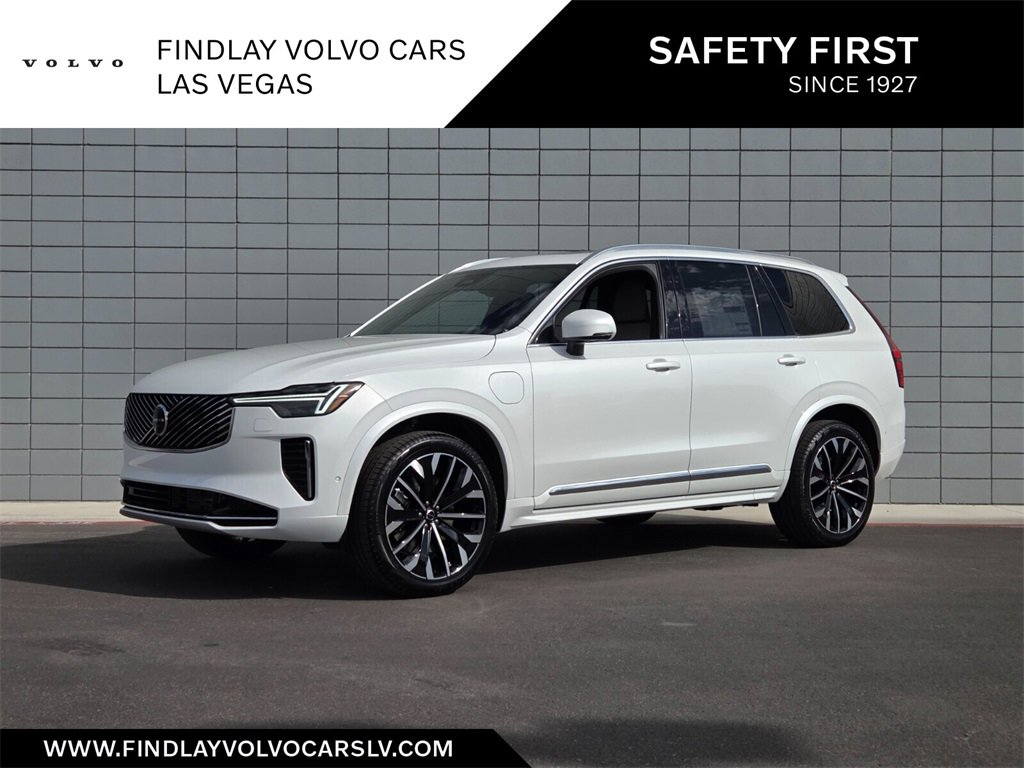 New 2026 Volvo XC90 T8 Plus image 1