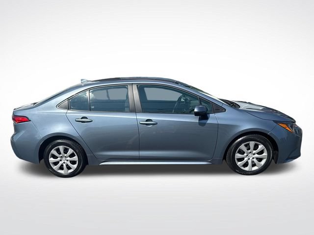 Used 2024 Toyota Corolla LE FWD video 2
