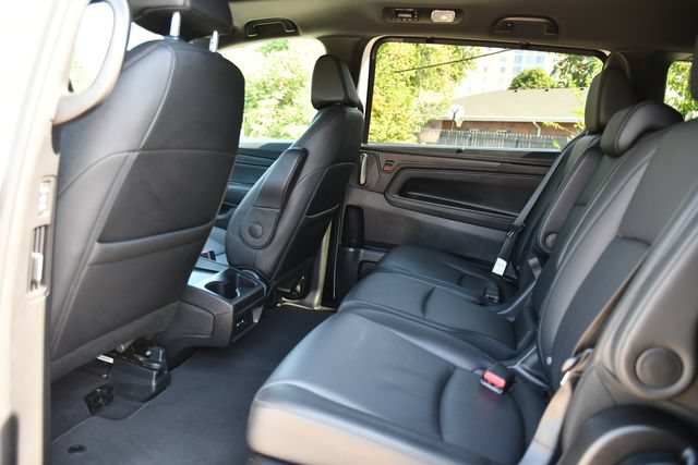 Used 2025 Honda Odyssey Sport-L image 21