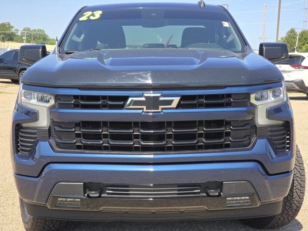 Used 2023 Chevrolet Silverado 1500 RST AWD/4WD image 15
