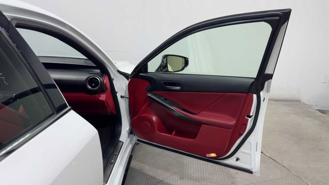 Used 2021 Lexus IS 350 F Sport image 9