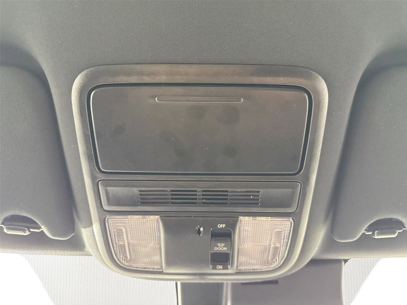 Used 2022 Honda Pilot Sport image 6