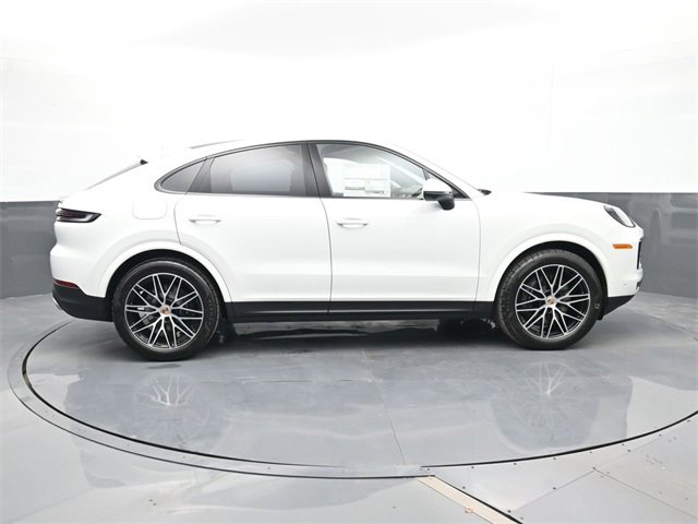 New 2026 Porsche Cayenne Coupe image 24