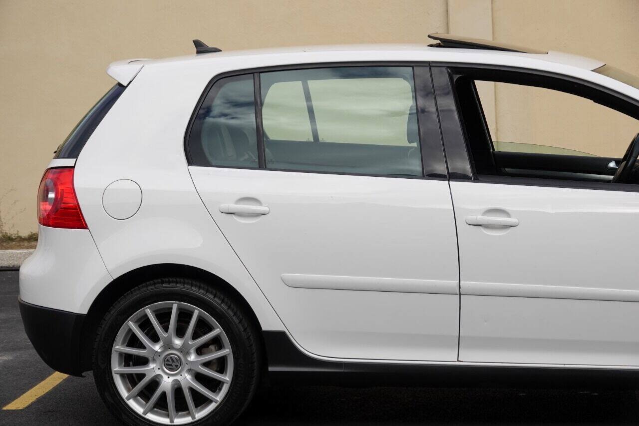 Used 2007 Volkswagen GTI 4-Door FWD image 22