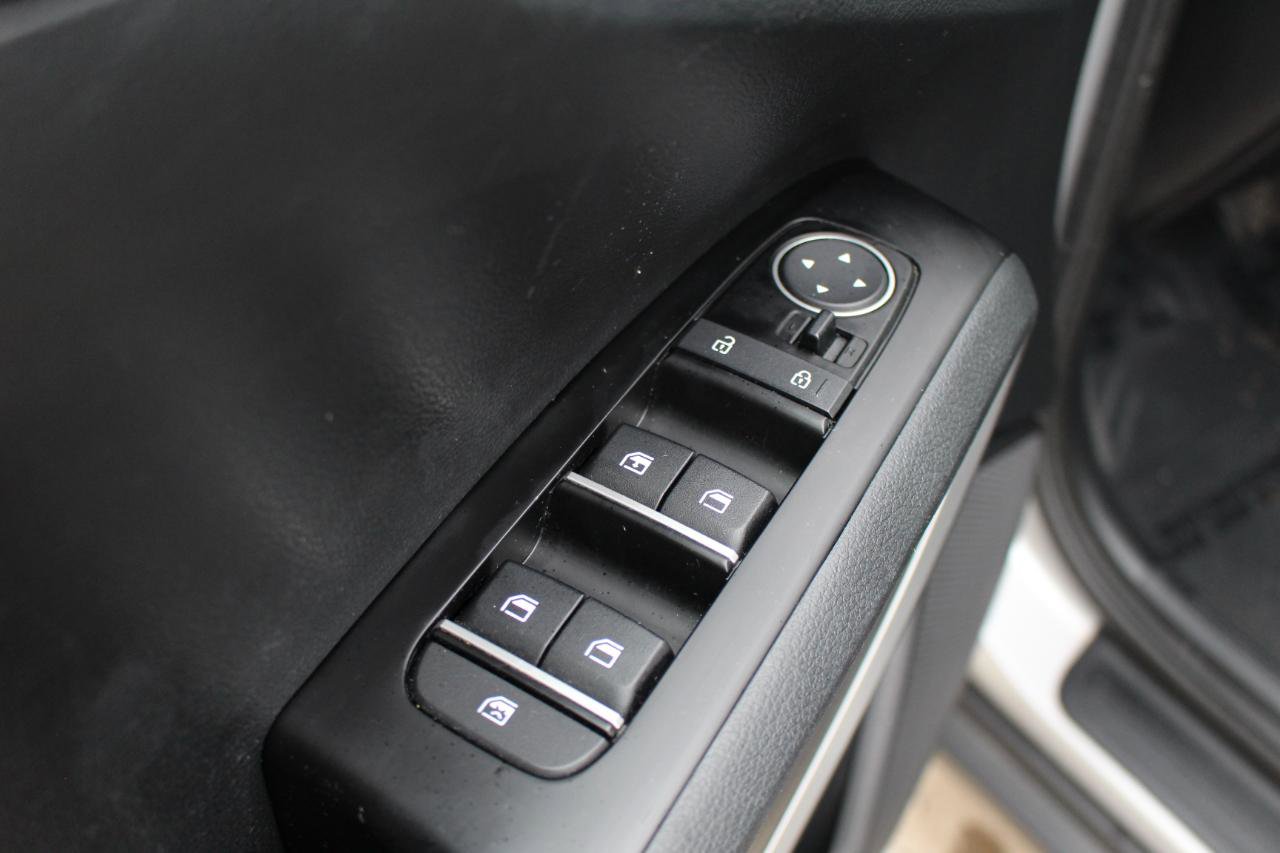 Used 2021 Kia Soul LX image 12