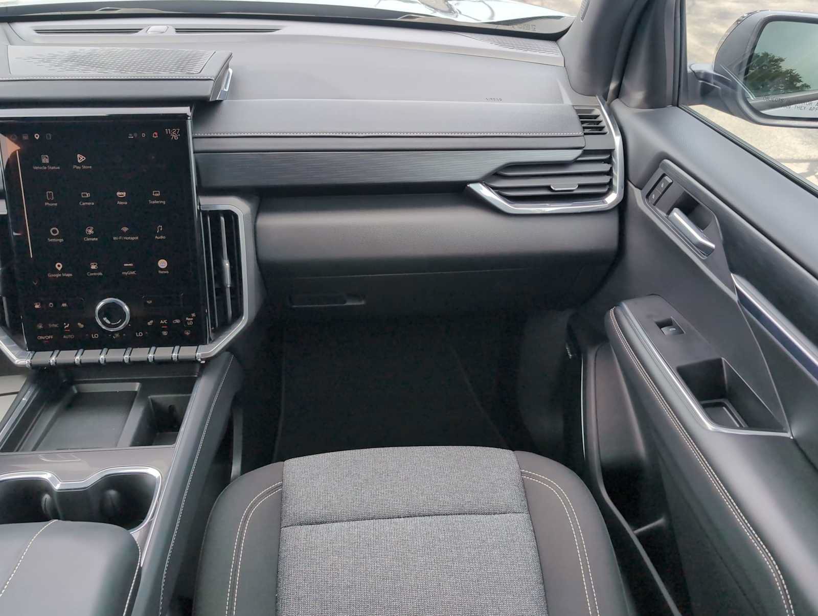 Used 2025 GMC Acadia Elevation FWD image 29