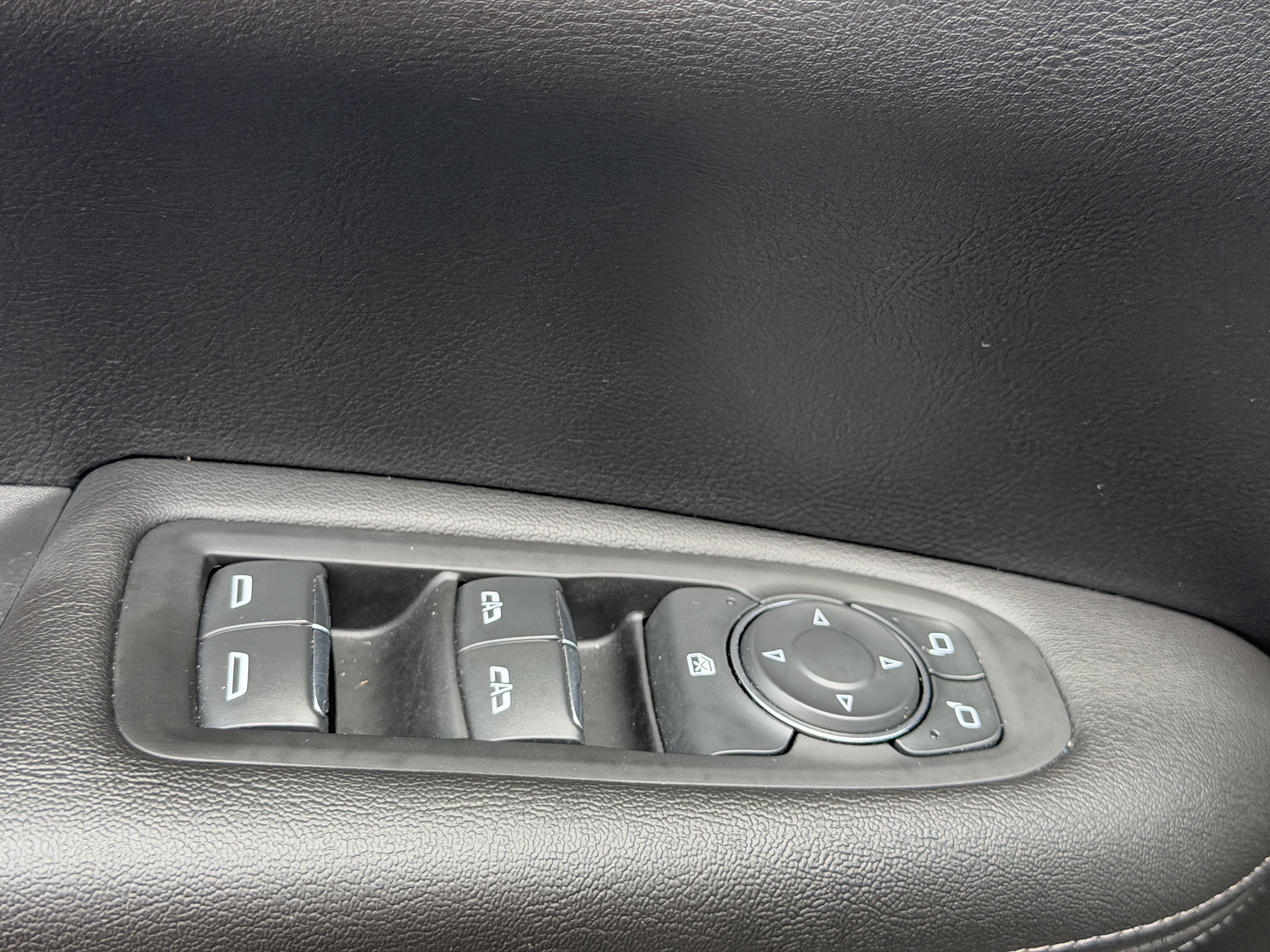 Used 2024 Cadillac XT5 Luxury FWD image 18