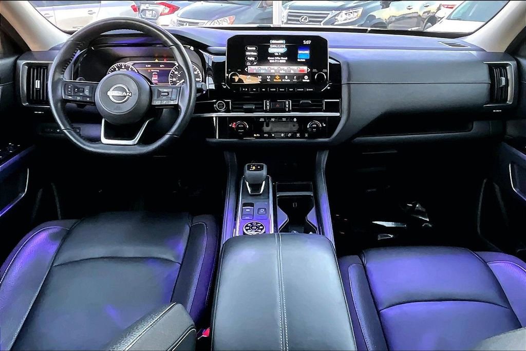 Used 2022 Nissan Pathfinder SL image 19