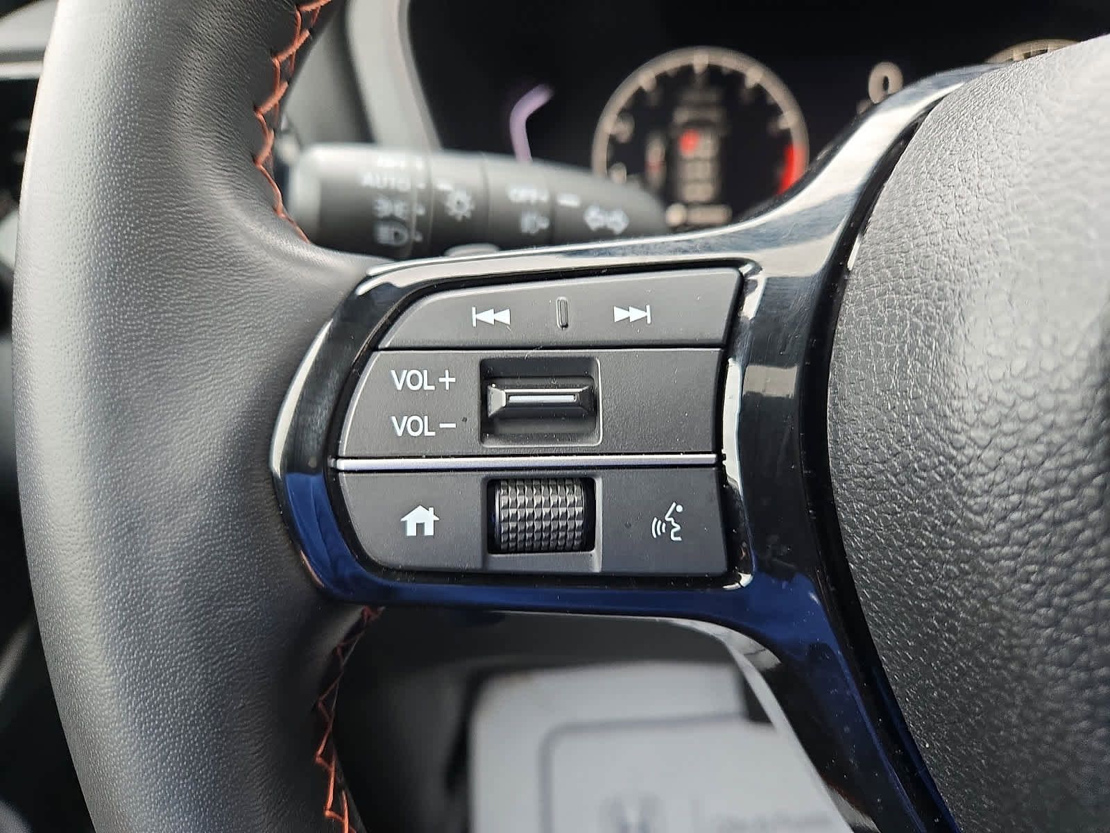 Used 2025 Honda Pilot TrailSport image 22