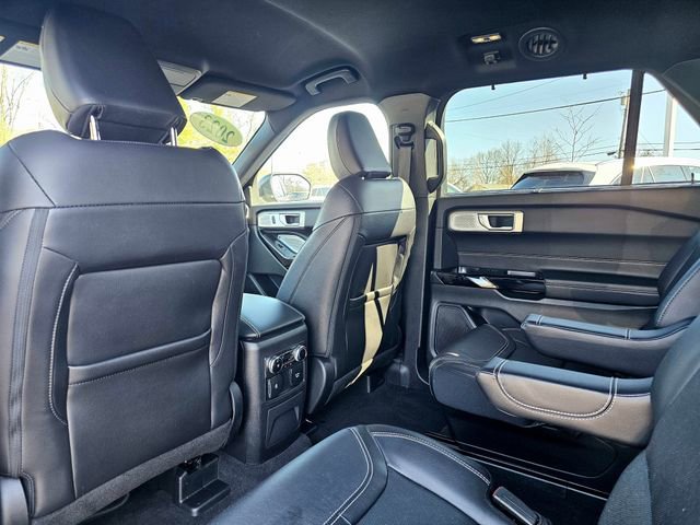Used 2023 Ford Explorer ST w/ Equipment Group 401A AWD/4WD image 26