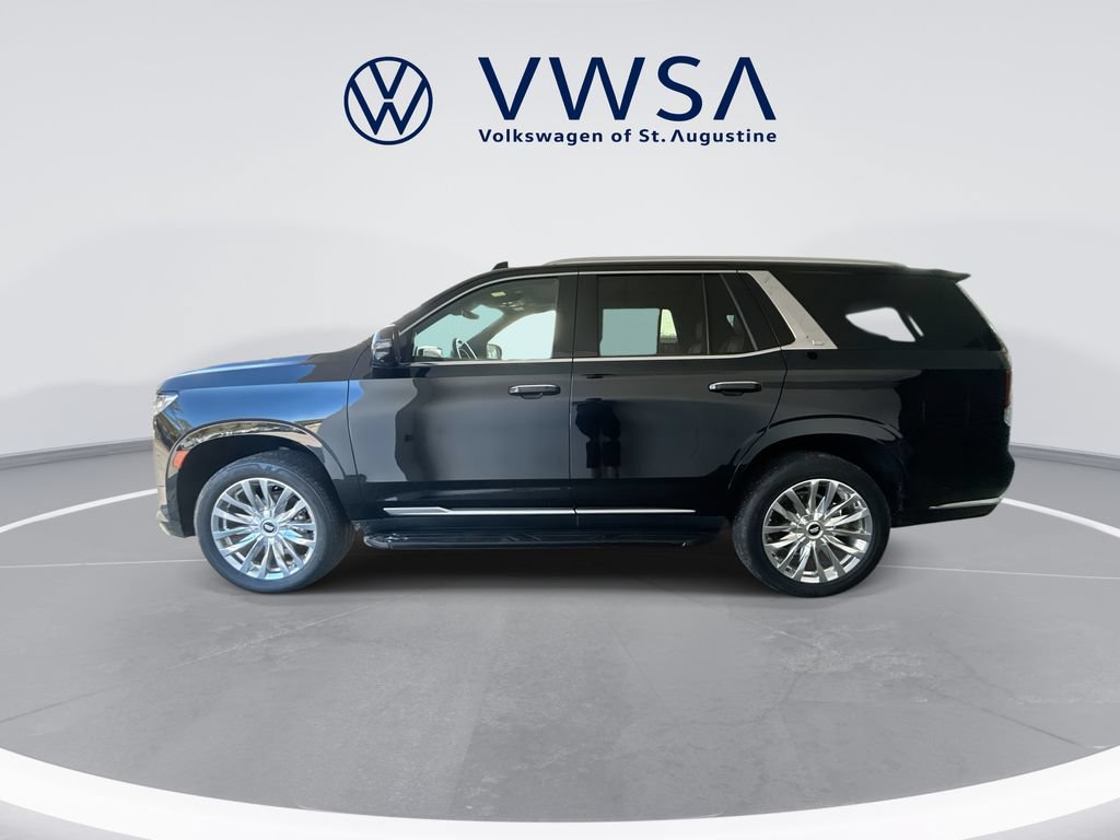 Used 2024 Cadillac Escalade Premium Luxury RWD image 4