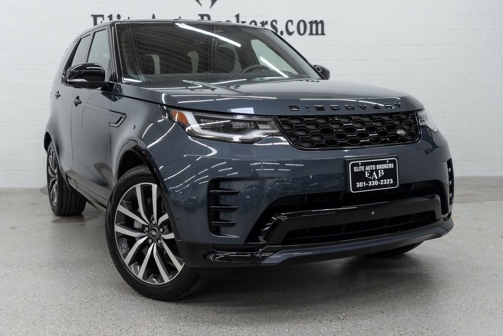 Used 2024 Land Rover Discovery Dynamic SE AWD/4WD image 59