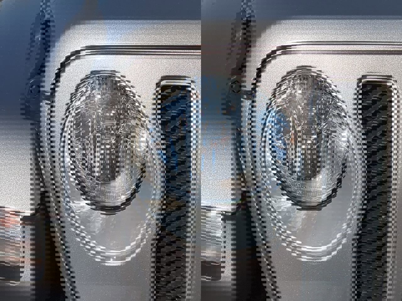 Used 2019 Jeep Wrangler Unlimited Sahara w/ Safety Group image 10