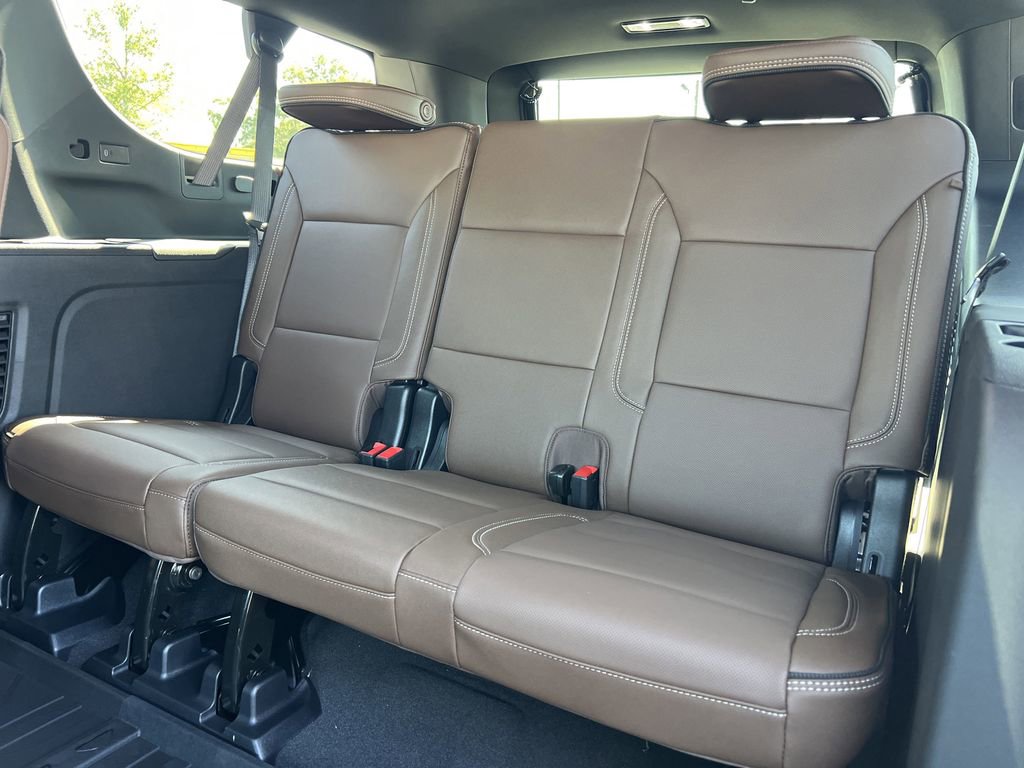 New 2026 Chevrolet Suburban High Country image 20