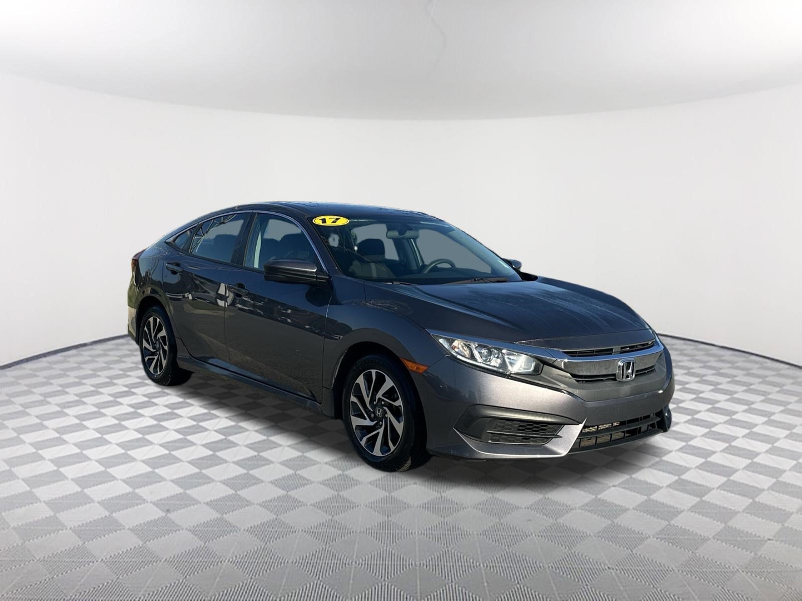 Used 2017 Honda Civic EX image 3