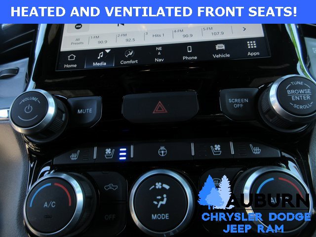 Used 2024 RAM 1500 Laramie image 21