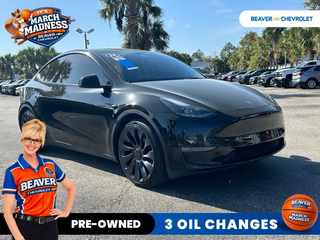 Used 2024 Tesla Model Y Performance image 9