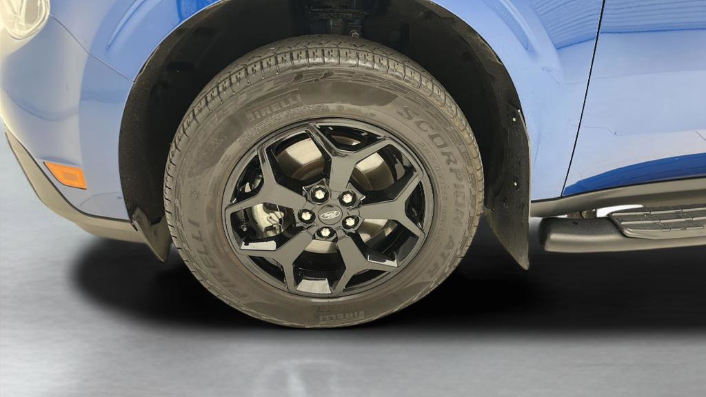 Used 2024 Ford Maverick Lariat w/ FX4 Off-Road Package AWD/4WD image 13
