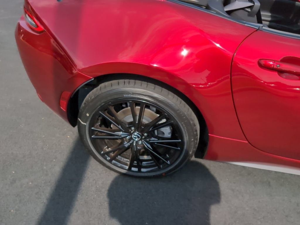 New 2026 MAZDA MX-5 Miata Club w/ Interior Package RWD image 4