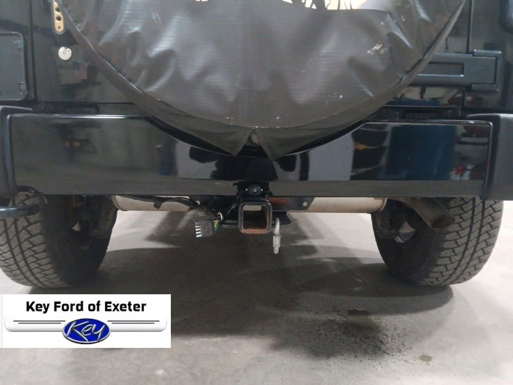 Used 2017 Jeep Wrangler Unlimited Sahara w/ Dual Top Group image 16