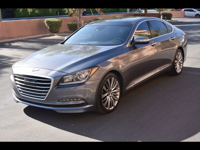 Used 2015 Hyundai Genesis 5.0 RWD image 3