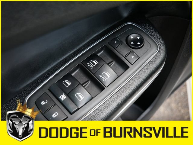 Used 2021 Chrysler 300 Touring L AWD/4WD image 18