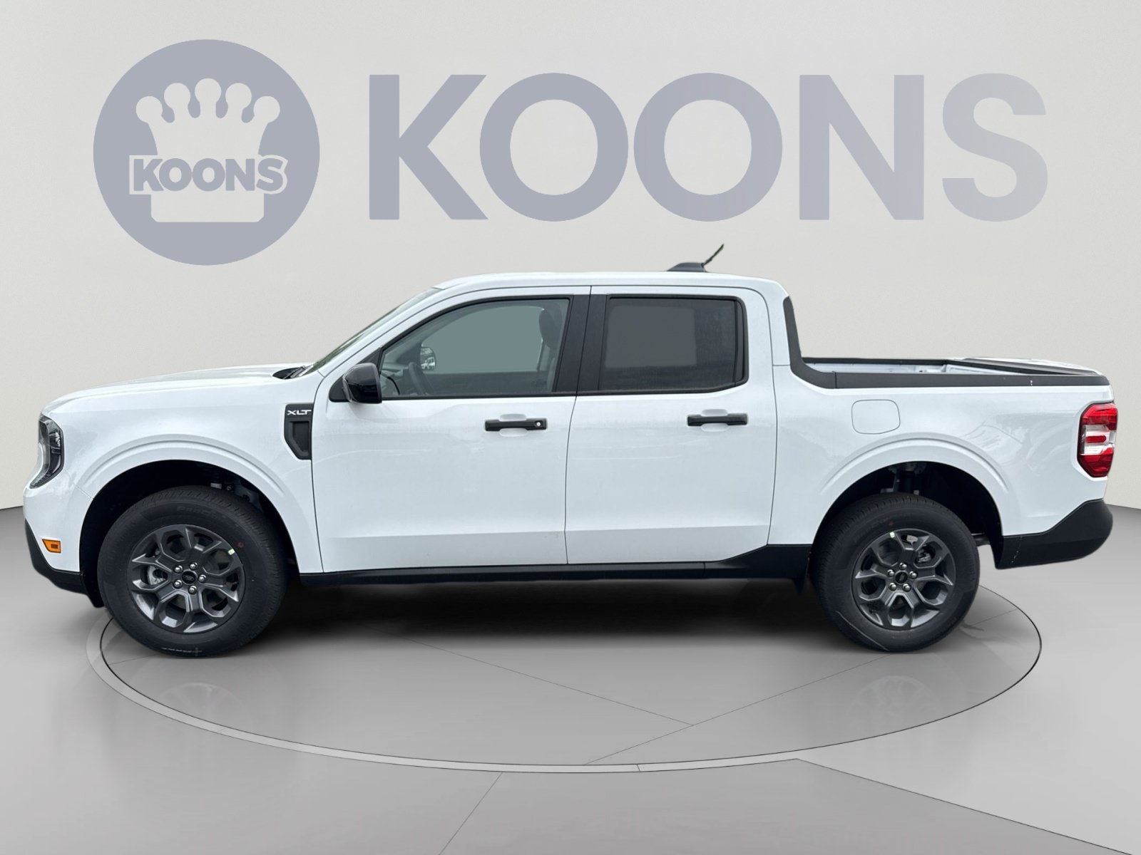 New 2026 Ford Maverick XLT w/ XLT Luxury Package AWD/4WD image 2