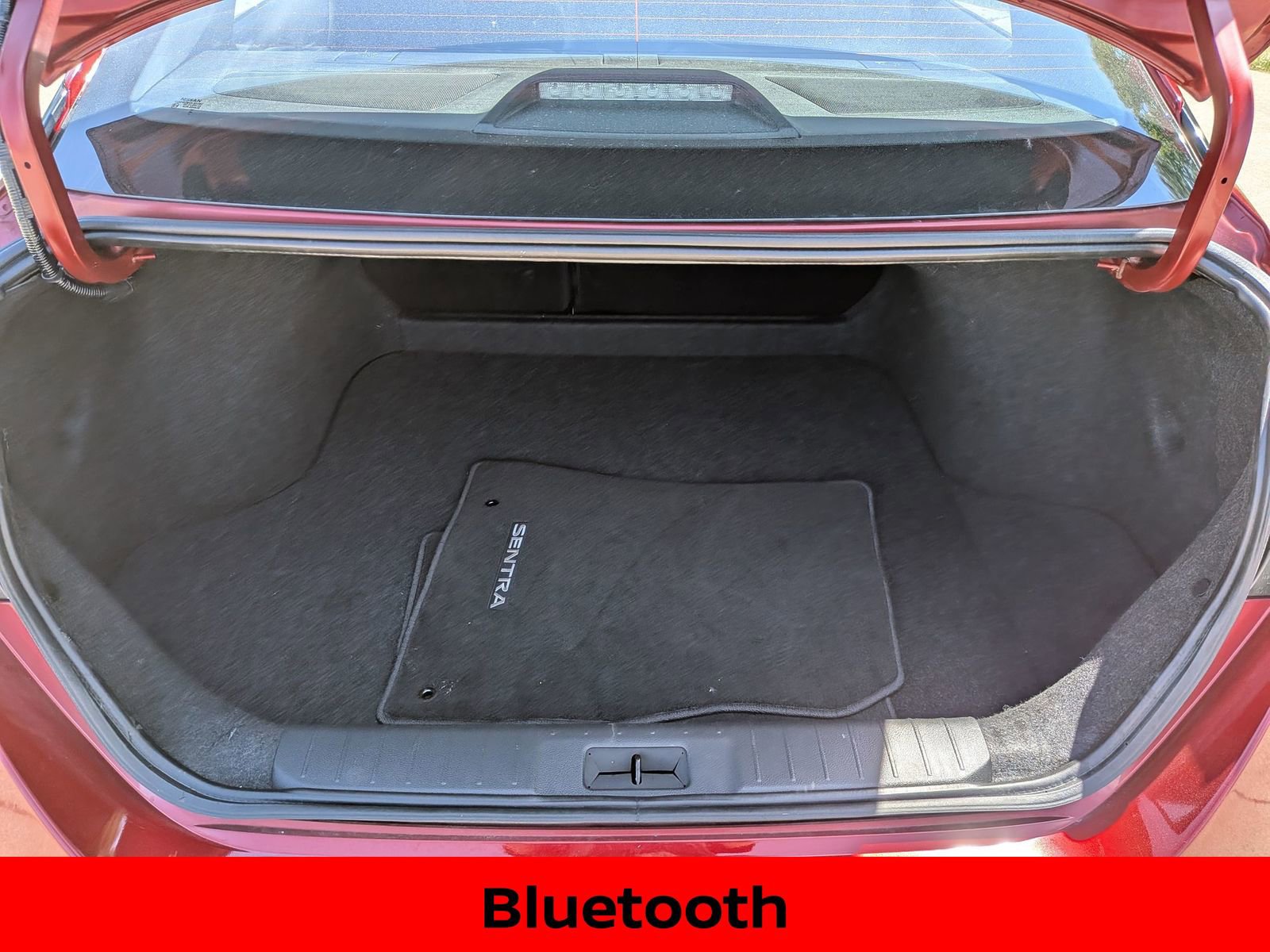 Certified 2023 Nissan Sentra SR w/ SR Premium Package FWD image 9