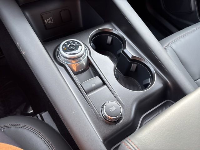 New 2026 Ford Explorer Active w/ Active Comfort Package image 17