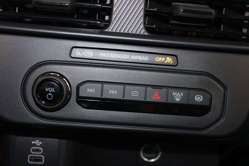 New 2026 Ford Maverick XL AWD/4WD image 43