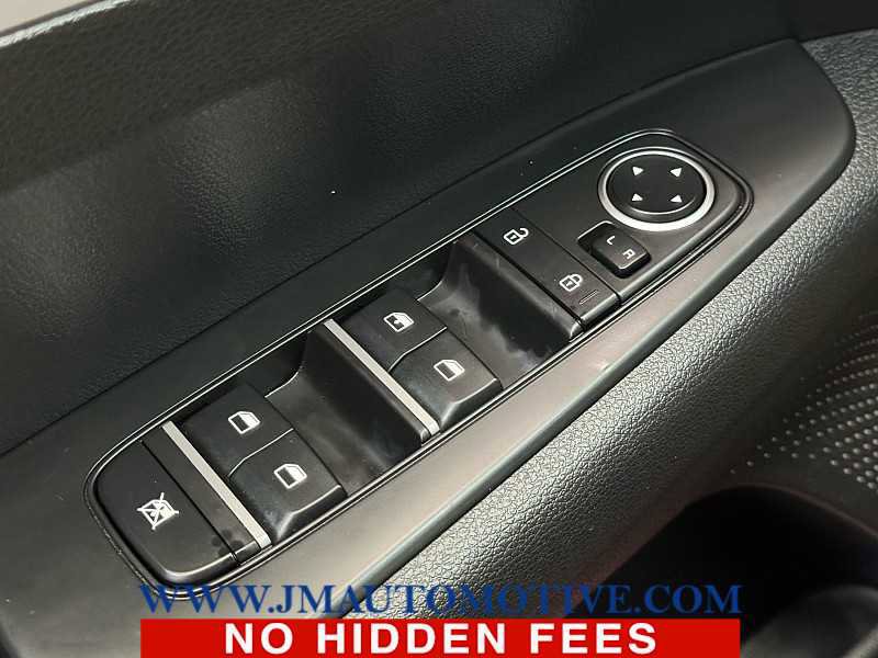 Used 2022 Kia Forte LXS image 32