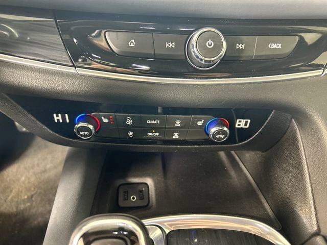 Used 2019 Buick Enclave Essence image 24