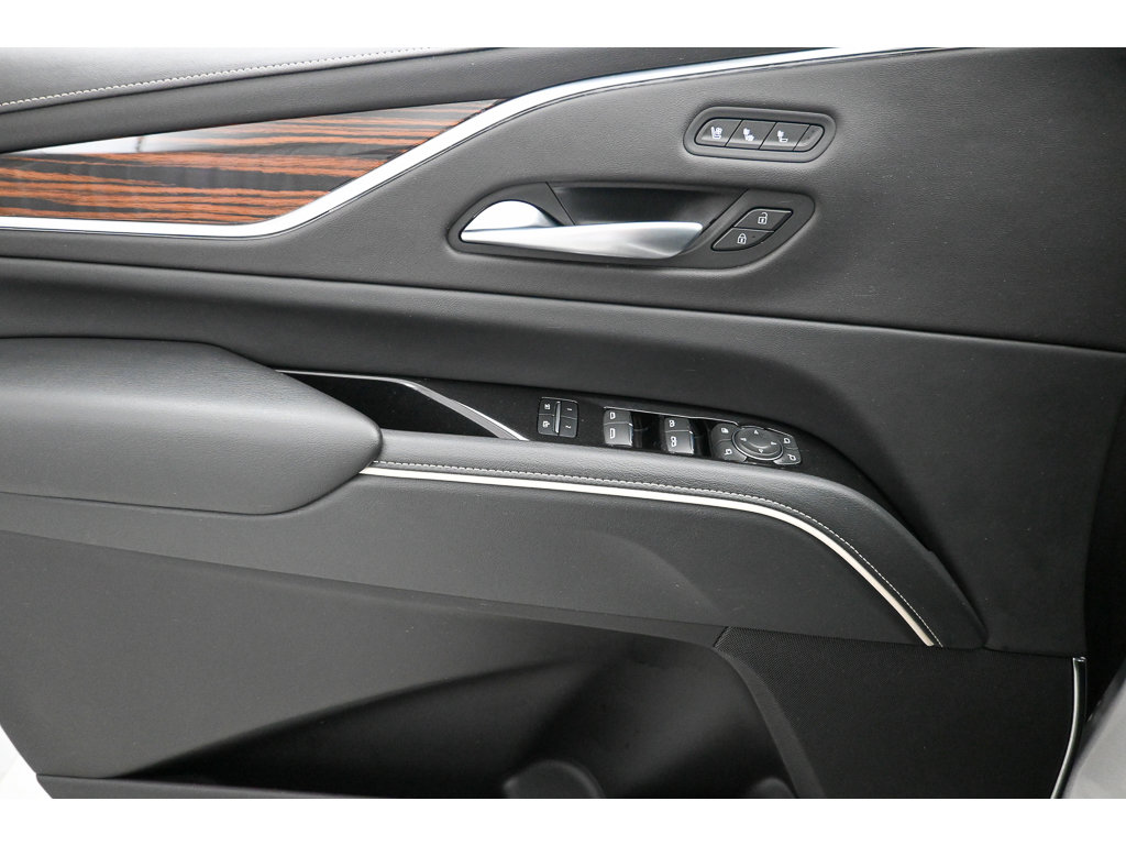 Certified 2023 Cadillac Escalade Premium Luxury AWD/4WD image 10